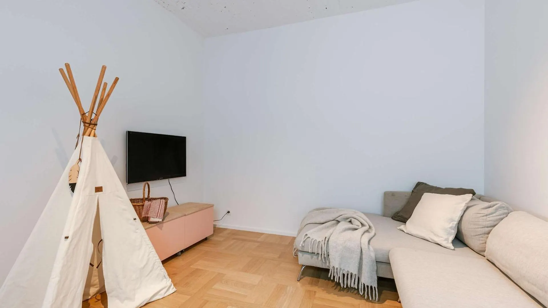 Semesterbostad Huswell - Beautiful, Bright And Spacious Home In Antwerpen